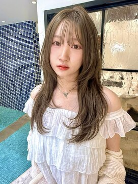 アテナ(ATENA) 【直樹】グレージュカラー/透明感カラー/ハッシュカット