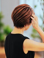 クロム(CHROM)&nbsp;40代50代60代ショート/白髪ぼかし/ハイライト/髪質改善/入間