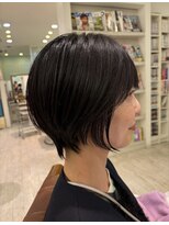 リタ(Lita)&nbsp;30代40代50代ミルフィーユレイヤーで作るミニーショート