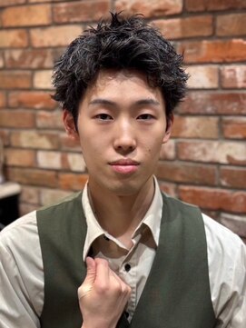プレミアムバーバー 原宿店(PREMIUM BARBER produce by HIRO GINZA) 無造作アップバングショート