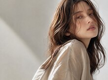 ルーウィン(LE WIN)の雰囲気（清潔感と落ち着いた大人の空間で白を基調としたリラックスサロン）