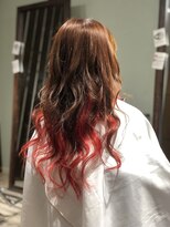 ベルマーノ(Belle Mano)&nbsp;派手髪インナーカラー ［RED→PINKへ］