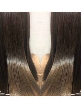 リラ バイ クオーレ(LIRA by CUORE) 酸性縮毛矯正