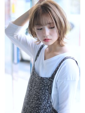 リップス デリコ(LIPS derico) 《LIPSderico》アッシュカラー×切りっぱなし外ハネボブ