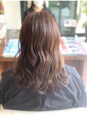 アッシュベージュ×ウェーブ