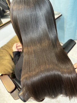 リスタート 表参道 外苑前(Re:start) 髪質改善ヘアエステ/縮毛矯正/ストレート/イメチェン/フェミニン