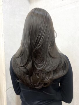 サイン 渋谷(SIGN) レイヤーカットイヤリングカラーインナーカラーケアブリーチ