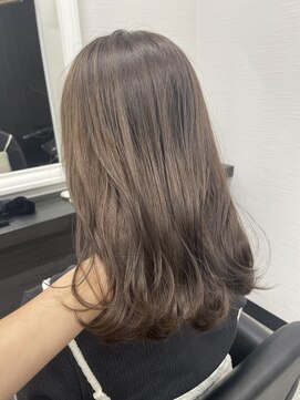 フース(Hus) まろやかブラウン くびれヘア