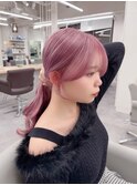 7026ミルクティーピンクハイライトポニーテールハイトーンヘア