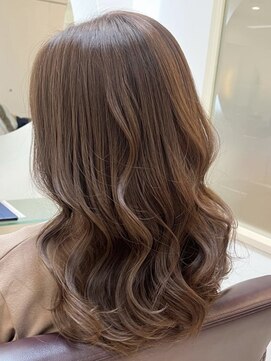 松本平太郎美容室 銀座パートフォー(PART４) デザインカラー　こなれレイヤー/20代30代40代50代60代