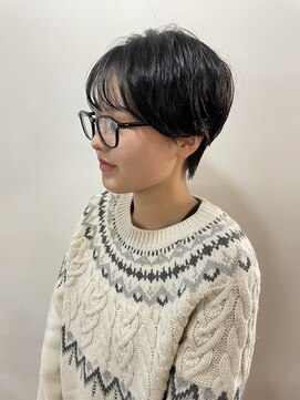 ヘアーアンドメイクアップモパ ショートスタイル