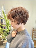 ＊コーラルカラーのショートパーマ＊