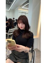 フィル 横浜(fil) スモークアンバー_メルティカラーフェミニンロング