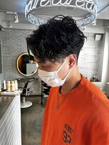 チュール(ture)&nbsp;刈り上げセンターパート【メンズ/メンズカット/パーマ/眉毛】