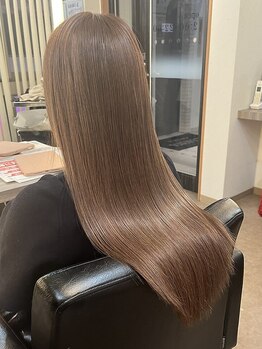 カンナ 大阪店(KANNA)の写真/“今までにない艶と質感”をあなたに…☆髪の悩みに合わせたトリートメントで、ダメージを軽減！