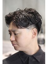 キングスマントーキョー 三鷹店(KINGSMAN TOKYO)&nbsp;アップバング / ツーブロック / スキンフェード[三鷹/バーバー]