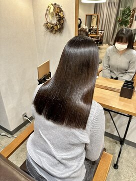 ルナバイルヴェール(LUNA by LeVert) 自然なまとまり　ナチュラルな縮毛矯正