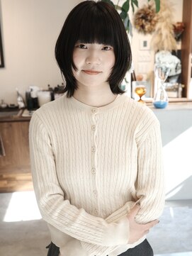 ウィム(wim) " フェイスレイヤーボブ "/ボブレイヤー/顔周りレイヤー