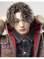 アストラ(ASTRA)&nbsp;MEN’S HAIR/波巻きツイストスパイラル/リバースセンターパート