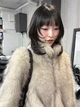 ハロ(Halo) 韓国ミディアムレイヤー/韓国ヘア/レイヤーカット