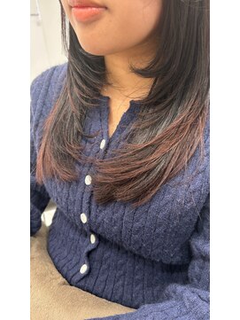 アドラーブル ココロ 新潟(adorable CoCoLo) 韓国風レイヤー小顔似合わせ顔周りレイヤー