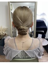セニシエンタ(CENICIENTA) カチモリタイトシニヨン