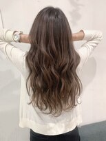 トレヘアー(tRe hair)&nbsp;外国人風ハイライトカラー