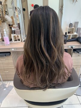 アッシュ 戸田公園店(Ash) ナチュラルバレイヤージュ