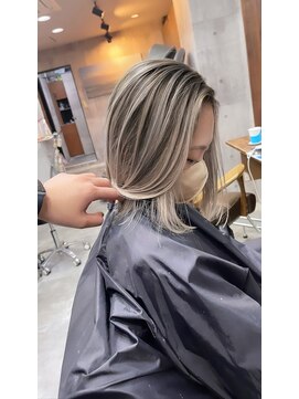 ラフ(LAFF) #黒髪#ボブルフ#ネビージュ#小顔#ワンレン