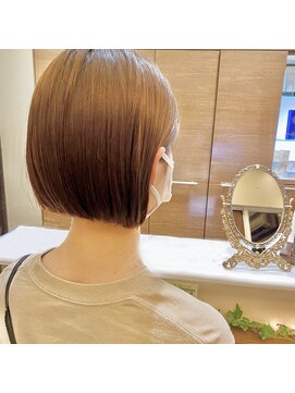 エムウィッシュ(M Wish) ミニボブ/ぷつっとボブ/ハイトーン/ミルクティーベージュ/小顔