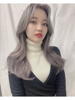 ウユ(uyu)&nbsp;韓国ハイトーンロングヘア