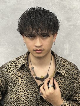 クロムトウキョウ ザ バーバー ネオン 新宿店(CHROM TOKYO the Barber ne/on) Vマッシュ/波巻きパーマ/マッシュヘア