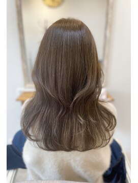 ヘアアンドヘッドスパ エリー(hair&headspa elly) オリーブベージュ