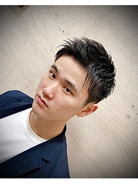 プラウド(PROUD) アップバングショート【ツーブロック刈り上げ黒髪短髪】田町