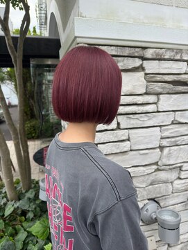 マカロンコワフュールドウシワカマル(macaron coiffure de ushiwakamaru) ブリーチなしピンク
