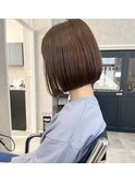 髪質改善カラー　首が綺麗に見える　シンプルボブ