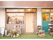 ヘアーアンドメイク モイ(hair&make Moi)