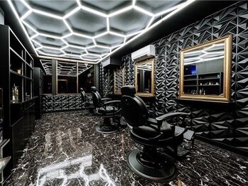 スレイ(SLAY)の写真/【北四番丁駅徒歩1分】平日限定クーポン有★席数増加でより快適にリニューアル！実力派Barber