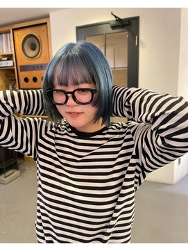 ルイス(LEWES) ハイトーン/ボブ/ダブルカラー/レイヤーカット