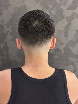 ヒロギンザ 大阪本店(HIRO GINZA) クロップフェード