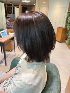 チップタップ 保谷店(tip top) 外ハネレイヤーボブ