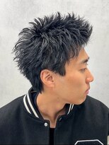 ルースト 南堀江店(ROOST)&nbsp;刈り上げセンターパート/波巻きツイストスパイラル/南堀江