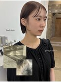 グレージュ×切りっぱなしボブ