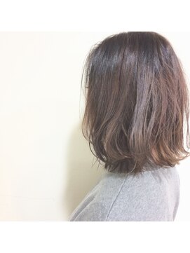 ヘアリゾート サニー(hair resort sunny) ラベンダーアッシュの外ハネグラデーションカラー