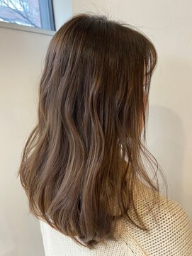 美容室イサ テラスウォーク一宮店(ISA) ゆるふわロング