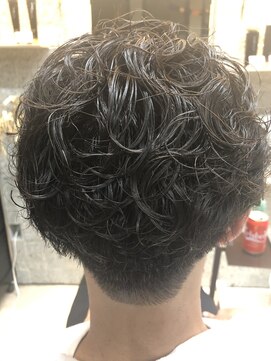 ホイミン(Hoimin) ツーブロックパーマ