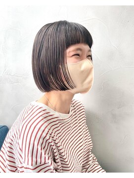 ワク(WAKU) YUJI style  NO.25　切りっぱなしボブ