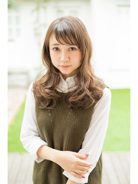 ステージ(STAGE) ペールベージュセクションカラーグラデーションカラー外ハネボブ