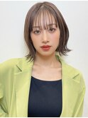シルキーグレージュ 外ハネパーマ 切りっぱなしボブ t109
