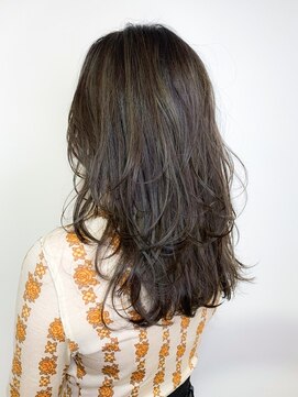 コロ(COLO) 【COLO都甲】ナチュラルハイライトグレージュミディロング